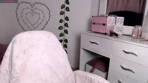 Snapshot of sweet_hannaah chatting on 04.26.26 Hannah online show from 04.26.26