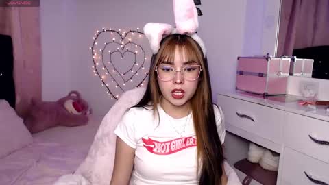 Snapshot of sweet_hannaah chatting on 06.03.26 Hannah online show from 06.03.26