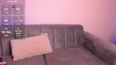 Nella online show from 12.17.25