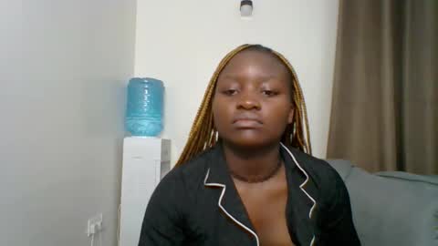 Snapshot of sweet_jenica chatting on 05.02.26 ESTHER NEEMA online show from 05.02.26