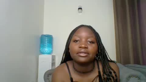 Snapshot of sweet_jenica chatting on 05.21.26 ESTHER NEEMA online show from 05.21.26