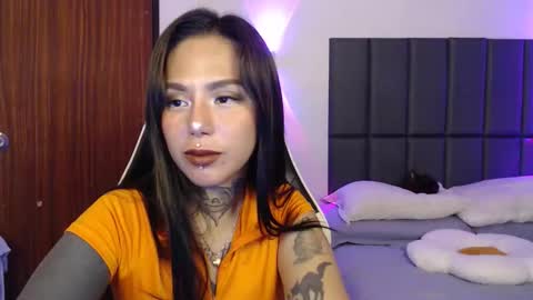 Snapshot of sweet_kittykatya chatting on 09.30.25 sweet_kittykatya online show from 09.30.25