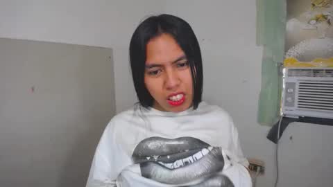 sweet_kyline69 online show from 10.29.25