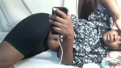 sweet_lilianah online show from 11.15.25