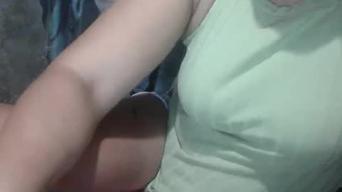 Snapshot of sweet_lily0613 chatting on 02.03.25 sweet_lily0613 online show from 02.03.25