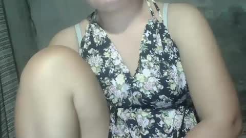 Snapshot of sweet_lily0613 chatting on 02.08.25 sweet_lily0613 online show from 02.08.25