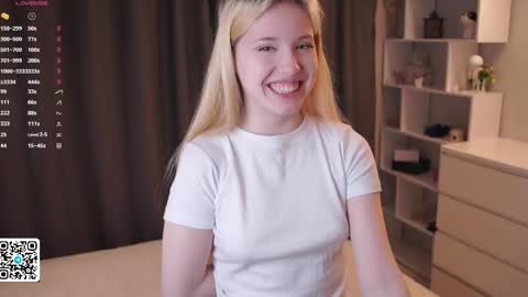 Lily online show from 05.15.26