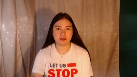 Snapshot of sweet_loverxxx chatting on 09.18.25 Dimple online show from 09.18.25