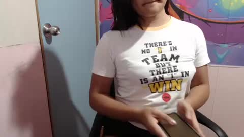 Snapshot of sweet_mary_onboard chatting on 06.19.26 sweet_mary_onboard online show from 06.19.26