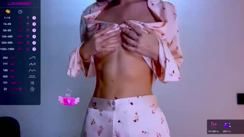 Mia online show from 09.11.25