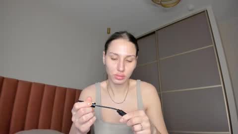 Snapshot of sweet_miss381 chatting on 03.05.25 Sofi online show from 03.05.25