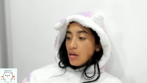 Nhaomy online show from 09.17.25