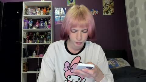 kira online show from 04.27.26