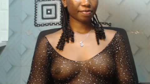 Snapshot of sweet_puna chatting on 02.12.25 Nancy online show from 02.12.25