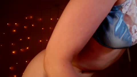Snapshot of sweet_rosely chatting on 06.15.26 Sweet Rosely online show from 06.15.26