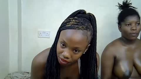 Elina online show from 11.26.25