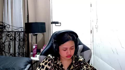 Leah online show from 01.06.26