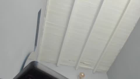 Snapshot of sweet_skiinny chatting on 10.06.25 Adeline online show from 10.06.25