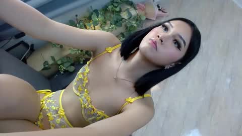 sweet_tatiana28 online show from 11.06.25