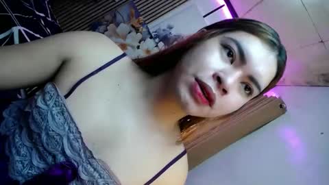 sweet_trexie online show from 12.17.25