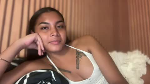 Snapshot of sweet_trishaxx chatting on 07.26.26 Trisha online show from 07.26.26