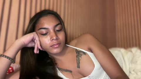 Snapshot of sweet_trishaxx chatting on 07.29.26 Trisha online show from 07.29.26