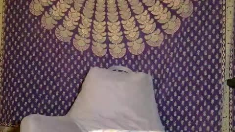 Heidi Brenner - Please check bio for schedule  FAQ online show from 10.16.25