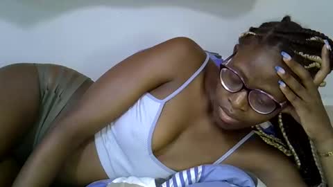 sweet_zarah online show from 02.15.26