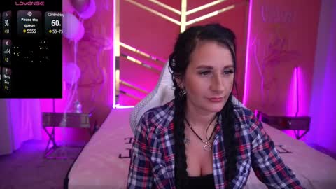 Snapshot of sweetarina chatting on 03.08.25 Arina online show from 03.08.25