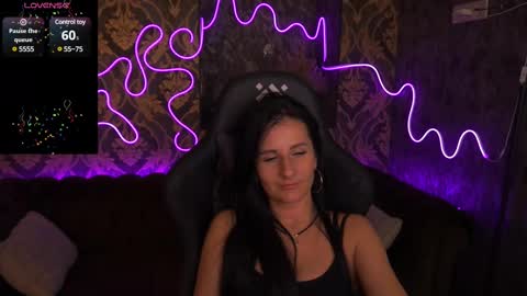 Snapshot of sweetarina chatting on 03.09.25 Arina online show from 03.09.25