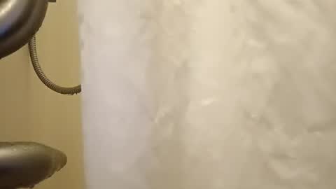 Snapshot of sweetaztea chatting on 01.29.25 sweetaztee online show from 01.29.25