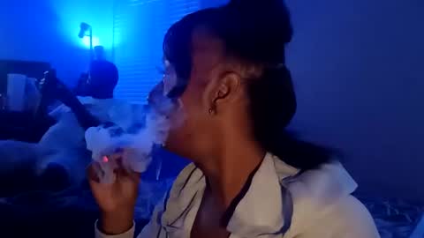 Snapshot of sweetaztea chatting on 03.03.25 sweetaztee online show from 03.03.25