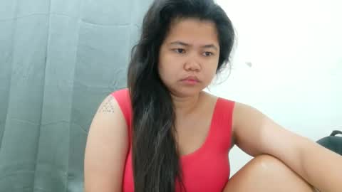 Snapshot of sweetbigtits_maria chatting on 04.19.26 sweetbigtits_maria online show from 04.19.26