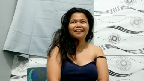 Snapshot of sweetbigtits_maria chatting on 06.27.26 sweetbigtits_maria online show from 06.27.26