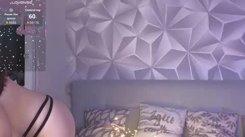 Snapshot of sweetbitch3191 chatting on 12.20.25 sweetbitch3191 online show from 12.20.25