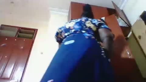 Snapshot of sweetblacklady chatting on 02.19.25 MELVIN online show from 02.19.25