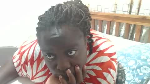 Snapshot of sweetblacklady chatting on 11.17.25 MELVIN online show from 11.17.25