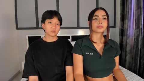 Eva Short hair girl  - Victoria Long red hair online show from 10.14.25