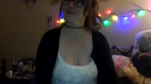Snapshot of sweetdarcydoll chatting on 10.22.25 sweetdarcydoll online show from 10.22.25