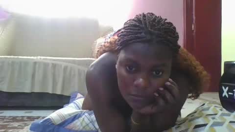 Snapshot of sweetdarkskin chatting on 01.14.26 CLARIS online show from 01.14.26