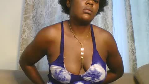 Snapshot of sweetdarkskin chatting on 06.28.26 CLARIS online show from 06.28.26