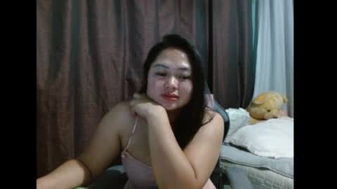 Snapshot of sweetdemurelady chatting on 05.22.26 Lynn online show from 05.22.26