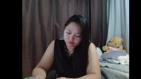 Snapshot of sweetdemurelady chatting on 05.28.26 Lynn online show from 05.28.26