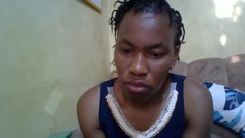 sweetdiva2012 online show from 02.05.25