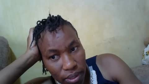 sweetdiva2012 online show from 02.05.25