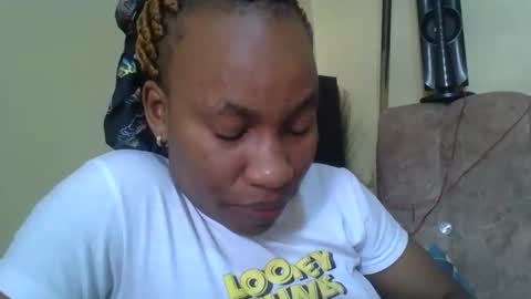 sweetdiva2012 online show from 09.24.25