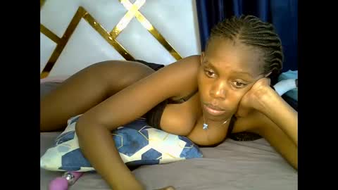 sweetebony123 online show from 09.16.25