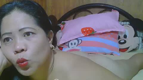 Snapshot of sweeteyes69xx chatting on 06.16.26 sweeteyes69xx online show from 06.16.26