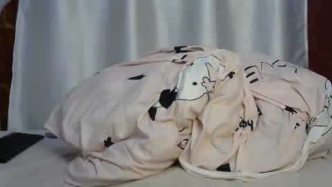 Snapshot of sweetfee chatting on 09.11.25 sweetfee online show from 09.11.25