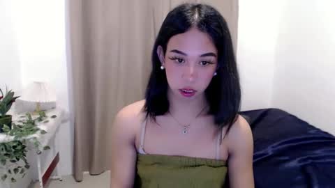 Snapshot of sweetgirl_acxx chatting on 06.11.26 Just call me AC online show from 06.11.26